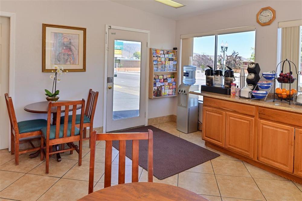 Travelodge By Wyndham Klamath Falls Restoran gambar